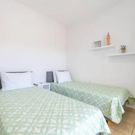 Breeze Ferienhaus *